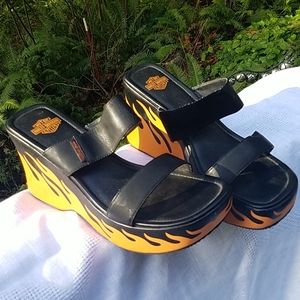Harley Davidson Flame Wedge